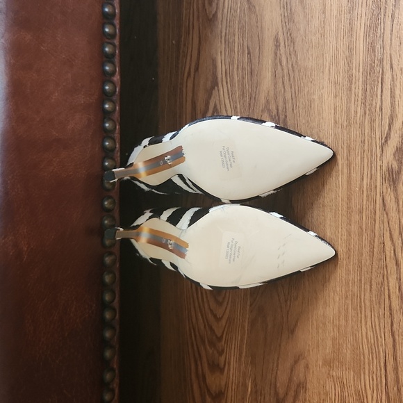 Sam Eldelman Women's Classic Pimp Heels Hazel Ivory Black Brahma Rea Fur Size 5 - Picture 3 of 8